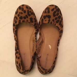 NWOT - Cheetah print size 10 Mossimo flats